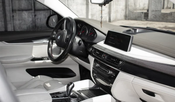 2017 BMW X6 M - Image 4