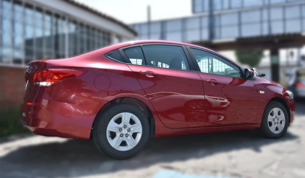 2019 Chevrolet Cavalier - Image 2