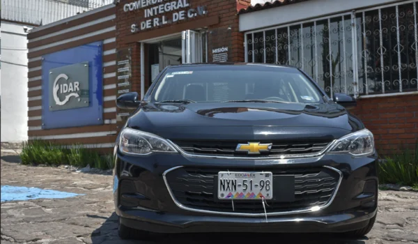 2019 Chevrolet Cavalier - Image 2