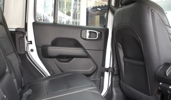 2019 Jeep Wrangler Sahara Unlimited - Image 5