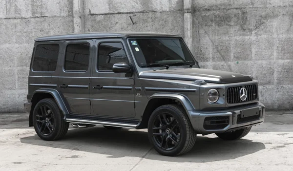 2024 Mercedez Benz AMG 63 - Image 2