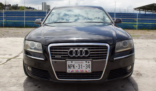 2004 Audi A8 - Image 3