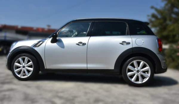 2012 MINI Cooper - Image 3