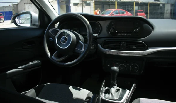 2018 DODGE NEÓN SE - Image 3