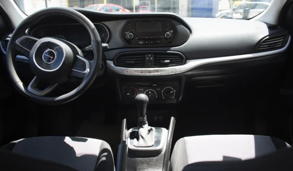 2018 DODGE NEÓN SE - Image 5